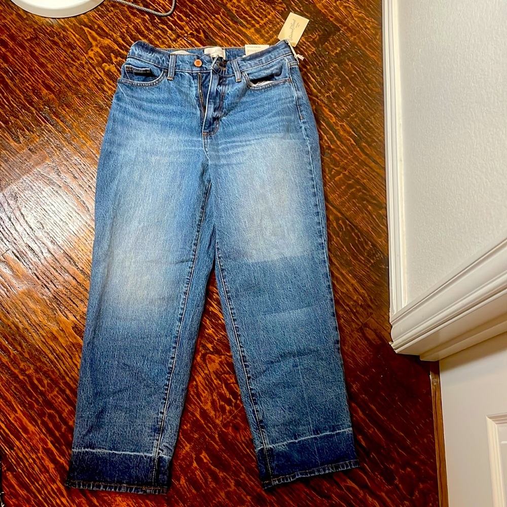 Women’s Size 6 regular Jeans